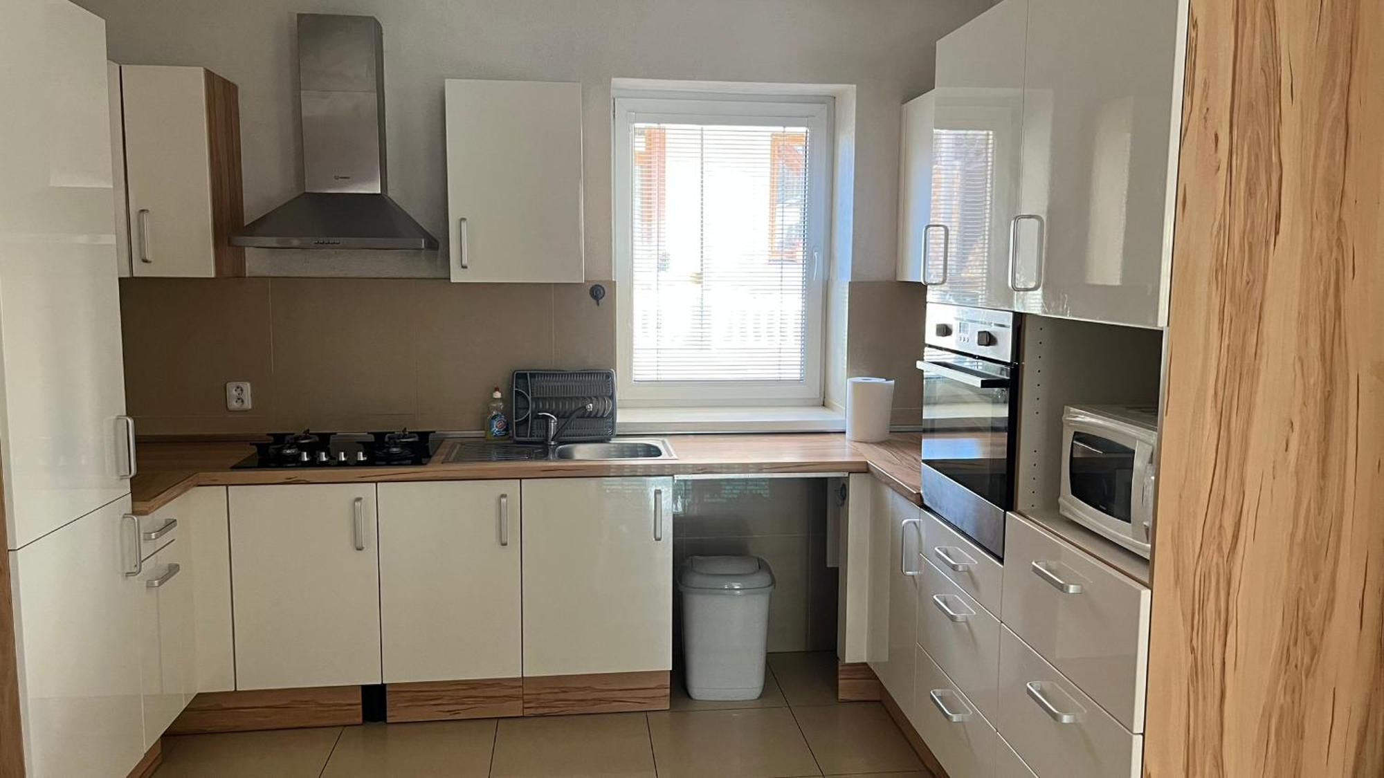 Vila Dravce Luaran gambar