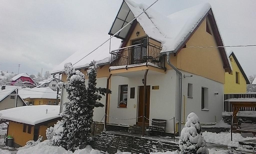 Vila Dravce Luaran gambar
