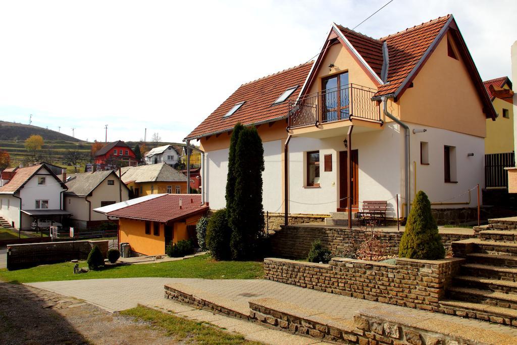Vila Dravce Luaran gambar
